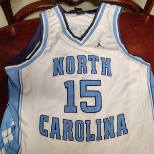Vintage UNC Vince Carter Jersey